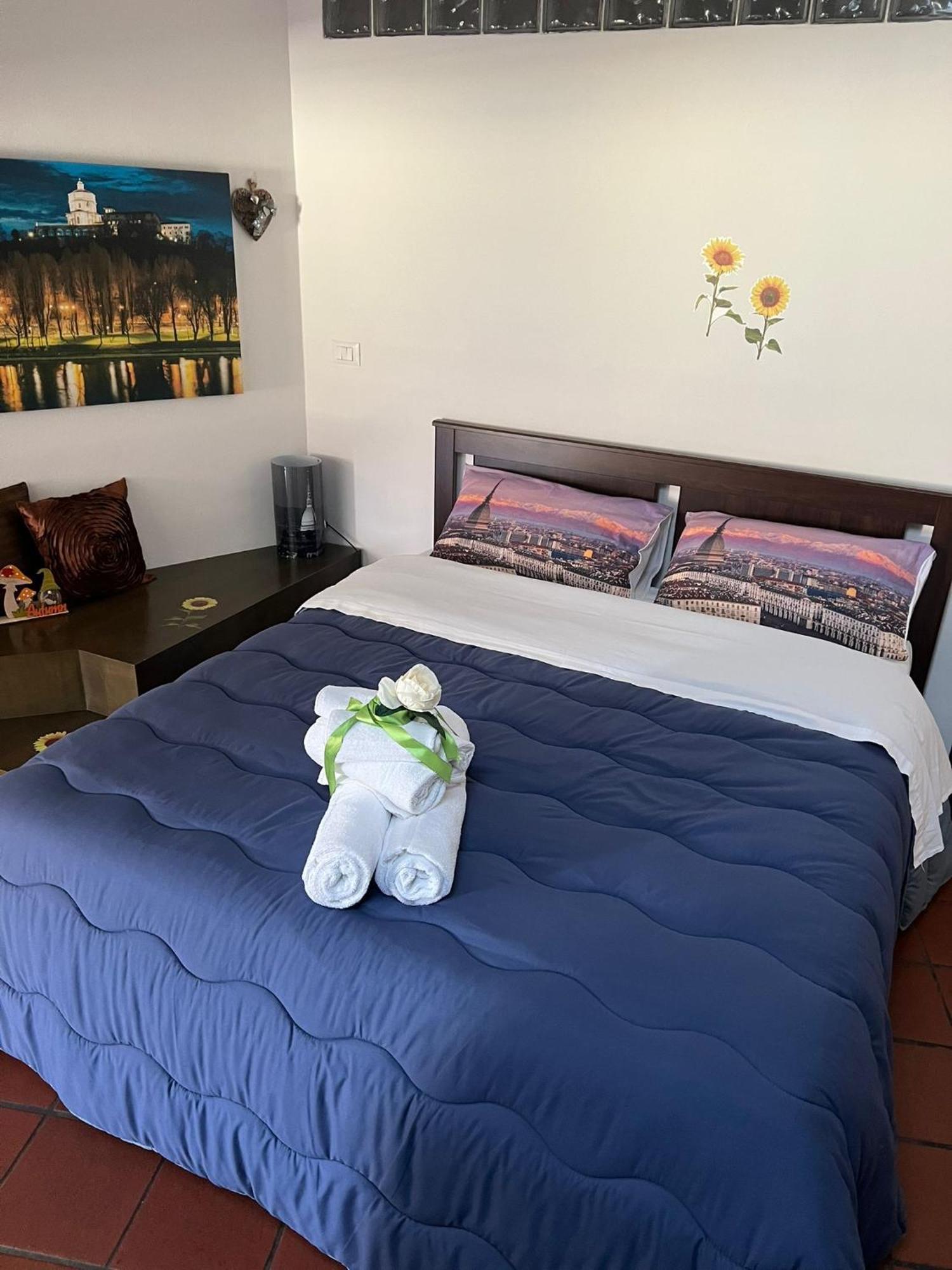 Historic Center Via Po Apartment Турин Екстер'єр фото